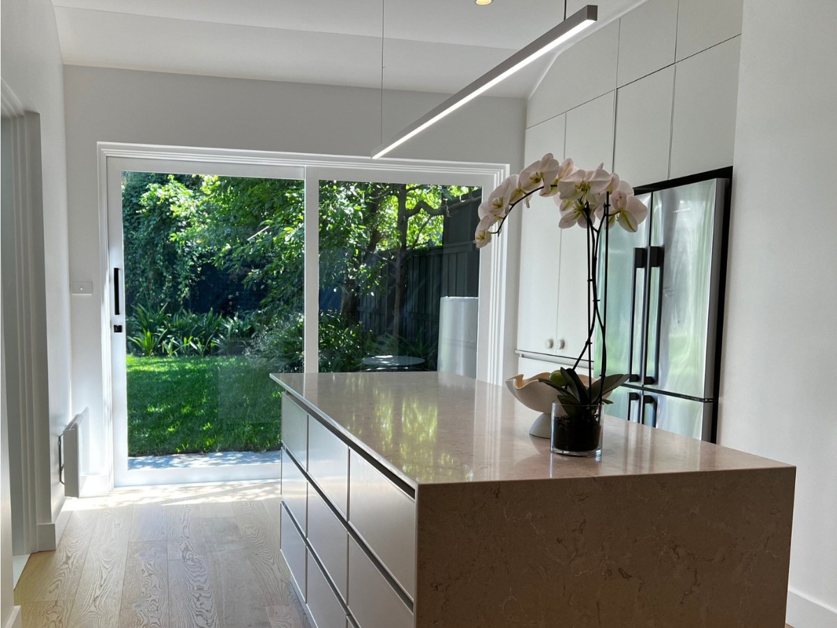 Renovation of a Compact Townhouse