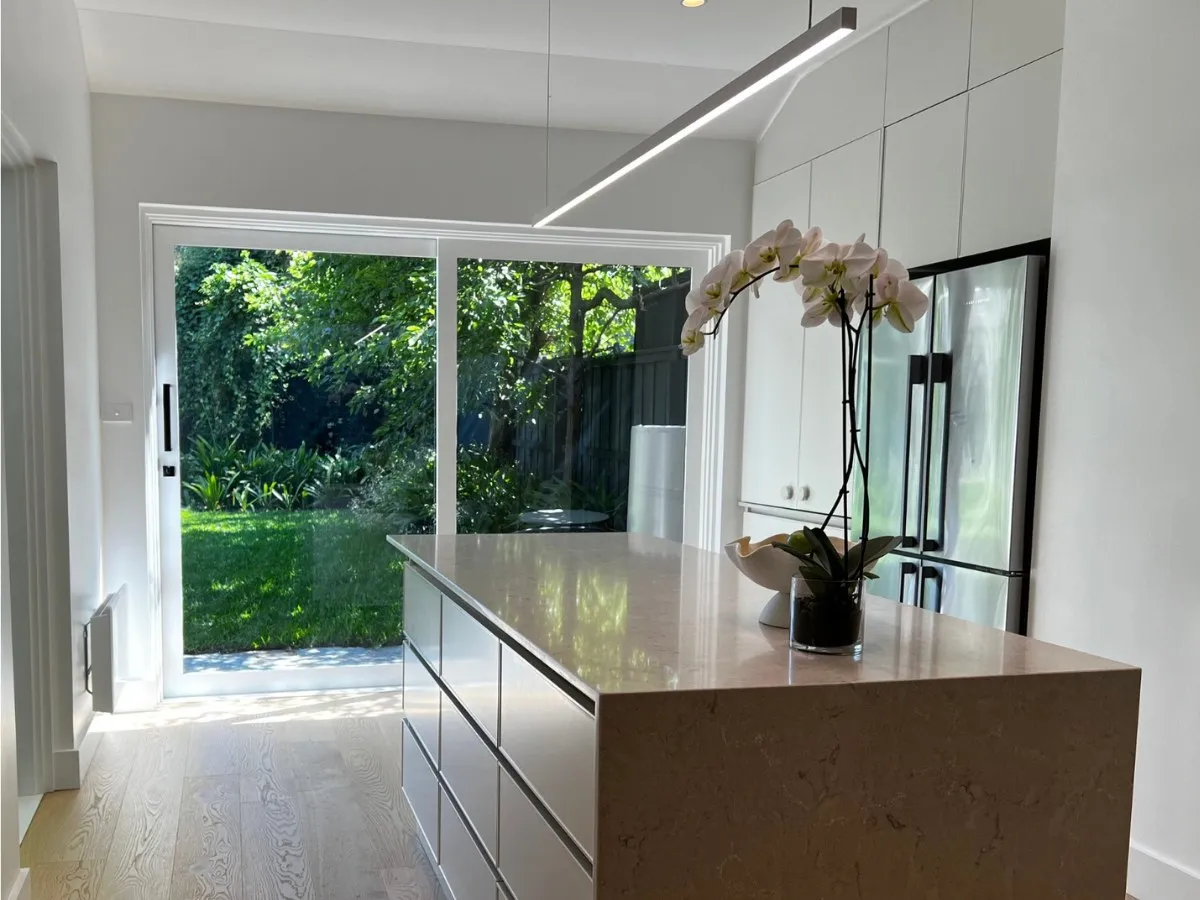 Renovation of a Compact Townhouse